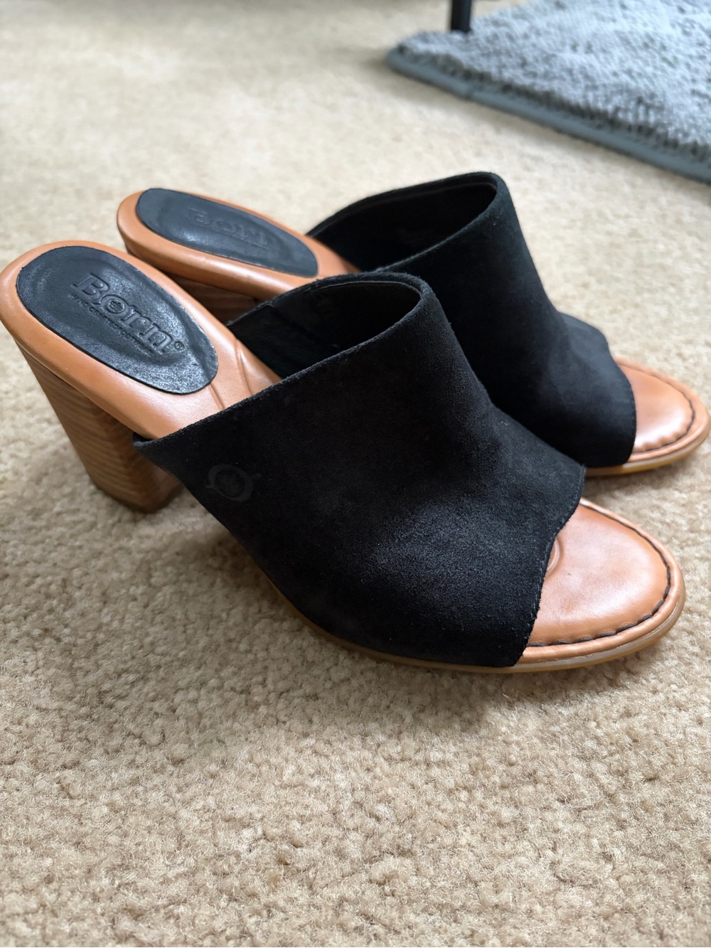 Born Bima Women's 7M Black Suede Comfort Open-Toe Block Chunky Heel Mules Sandal